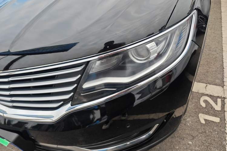 Used Lincoln MKX 2015 2.0T Two-Wheel Drive Deluxe Edition Left Front Headlight