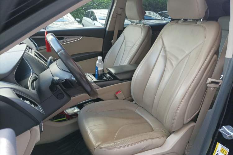 Used Lincoln MKX 2015 2.0T Two-Wheel Drive Deluxe Edition Left Front Seat