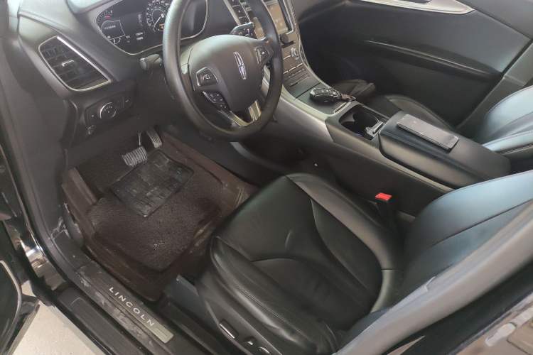 Used Lincoln MKX 2015 2.0T Two-Wheel Drive Deluxe Edition Left Front Seat