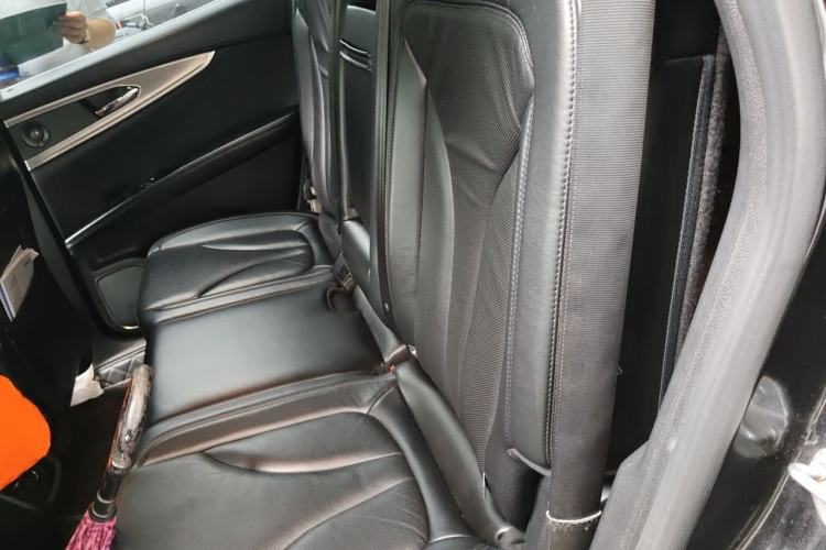 Used Lincoln MKX 2015 2.0T Four-Wheel Drive Luxury Edition Left Rear Seat