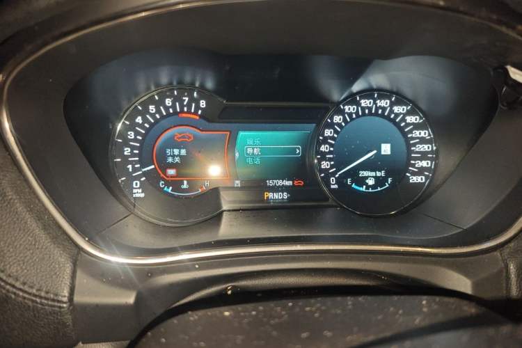 Used Lincoln MKX 2015 2.7T Four-Wheel Drive Prestige Edition Odometer Close Up
