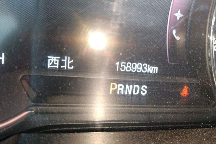Used Lincoln MKX 2015 2.7T Four-Wheel Drive Prestige Edition Odometer Close Up