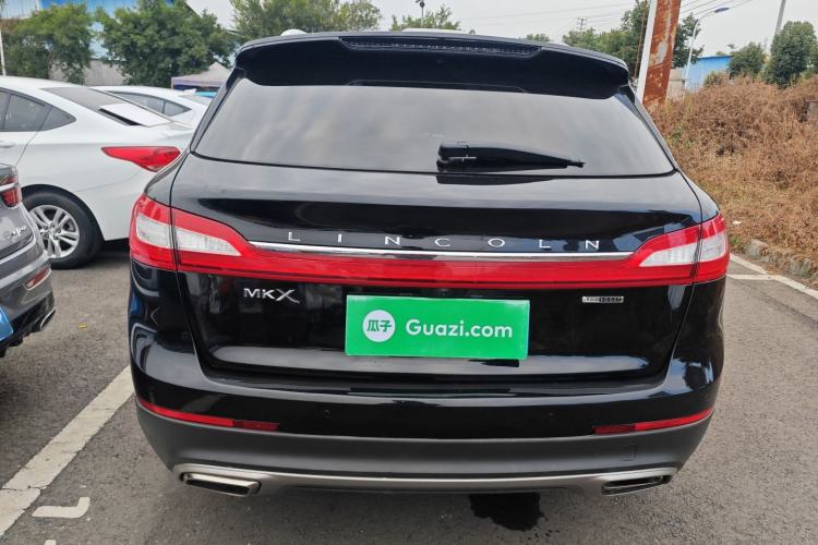 Used Lincoln MKX 2015 2.0T Two-Wheel Drive Deluxe Edition Rear
