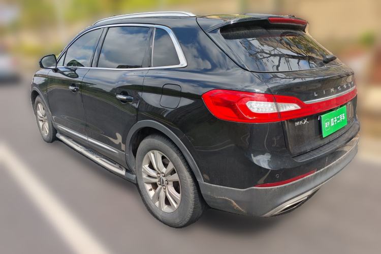 Used Lincoln MKX 2015 2.0T Two-Wheel Drive Deluxe Edition Rear Left 45 Deg