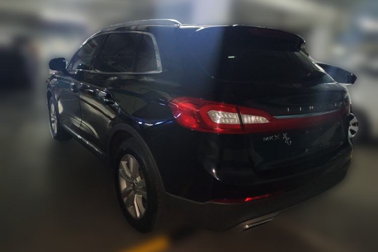 Used Lincoln MKX 2015 2.0T Two-Wheel Drive Deluxe Edition Rear Left 45 Deg