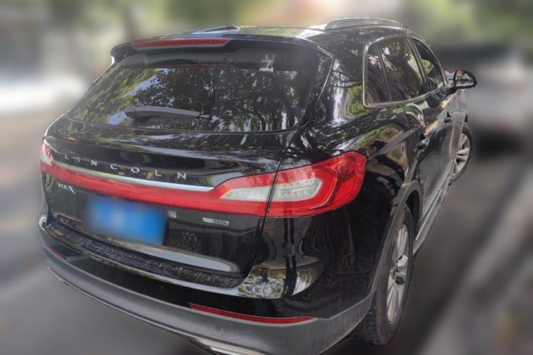 Used Lincoln MKX 2015 2.0T Two-Wheel Drive Deluxe Edition Rear Right 45 Deg