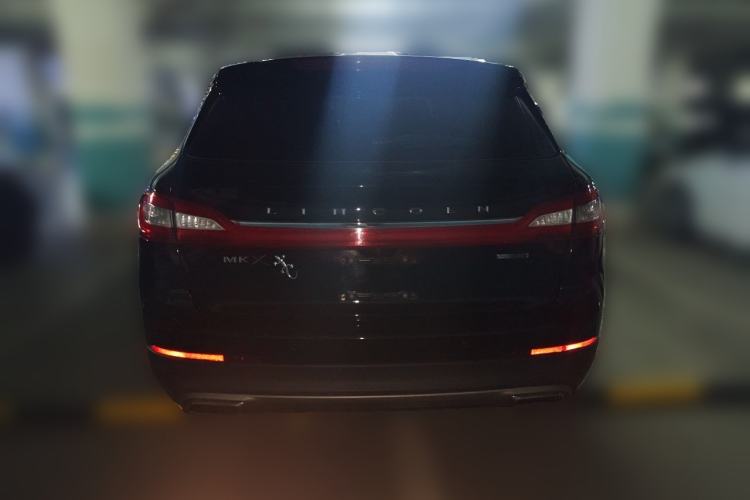 Used Lincoln MKX 2015 2.0T Two-Wheel Drive Deluxe Edition Rear