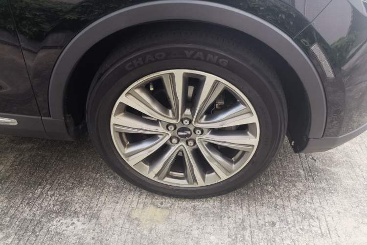 Used Lincoln MKX 2015 2.7T Four-Wheel Drive Prestige Edition Right Front Wheel Hub