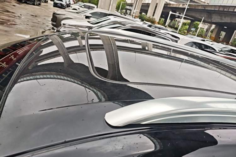 Used Lincoln MKX 2015 2.0T Two-Wheel Drive Deluxe Edition Roof