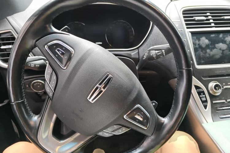 Used Lincoln MKX 2015 2.0T Four-Wheel Drive Luxury Edition Steering Wheel