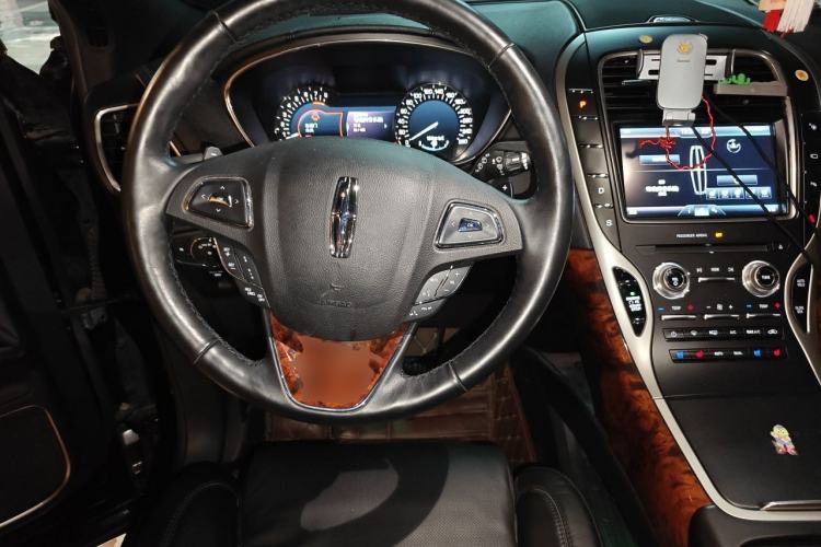 Used Lincoln MKX 2015 2.7T Four-Wheel Drive Prestige Edition Steering Wheel