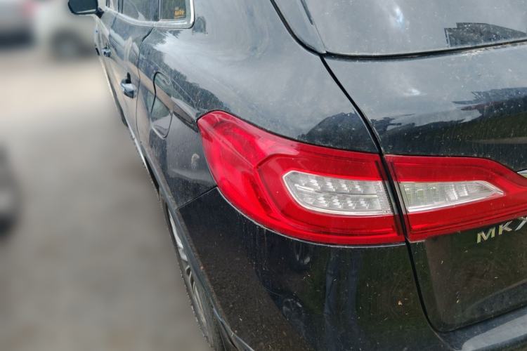 Used Lincoln MKX 2015 2.0T Four-Wheel Drive Luxury Edition Trunk