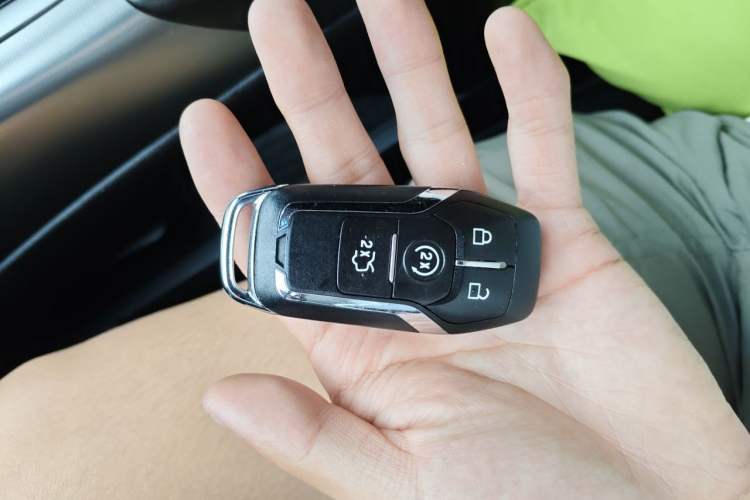 Used Lincoln MKX 2015 2.0T Four-Wheel Drive Luxury Edition Vehicle Key