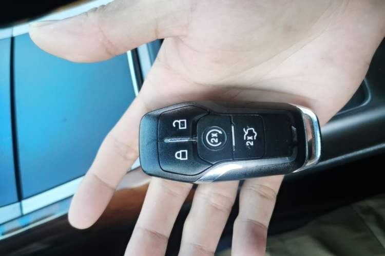 Used Lincoln MKX 2015 2.7T Four-Wheel Drive Prestige Edition Vehicle Key
