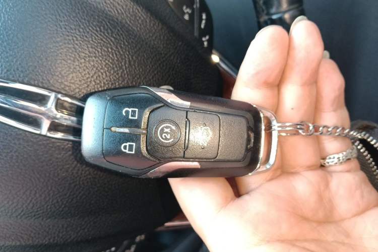 Used Lincoln MKX 2015 2.7T Four-Wheel Drive Prestige Edition Vehicle Key