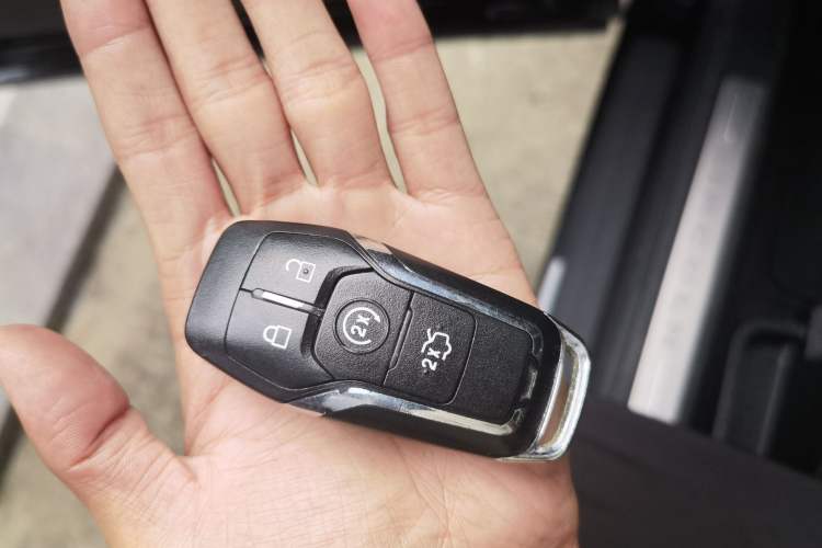 Used Lincoln MKX 2015 2.7T Four-Wheel Drive Prestige Edition Vehicle Key