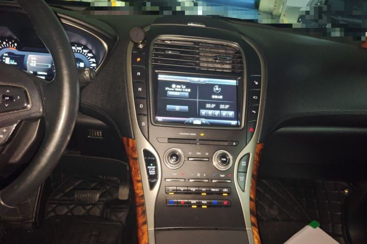 Used Lincoln MKX 2015 2.7T Four-Wheel Drive Prestige Edition Audio And AC Panel