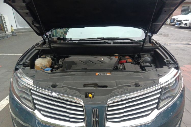 Used Lincoln MKX 2015 2.7T Four-Wheel Drive Prestige Edition Engine Bay