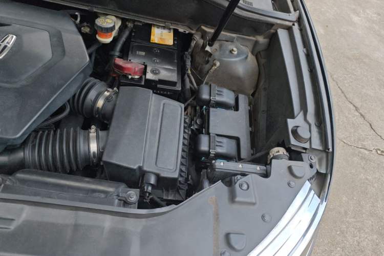 Used Lincoln MKX 2015 2.7T Four-Wheel-Drive Presidential Series Engine Bay Left