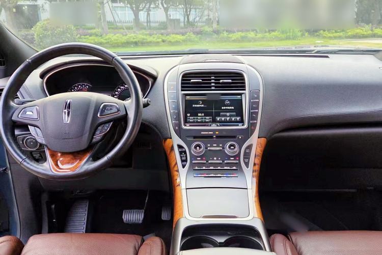 Used Lincoln MKX 2015 2.7T Four-Wheel Drive Prestige Edition Interior 4