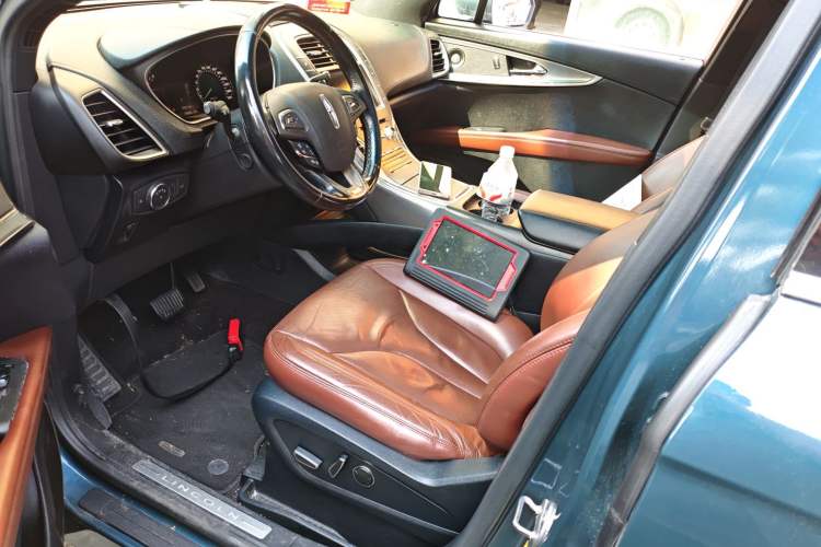 Used Lincoln MKX 2015 2.0T Four-Wheel Drive Luxury Edition Left Front Seat
