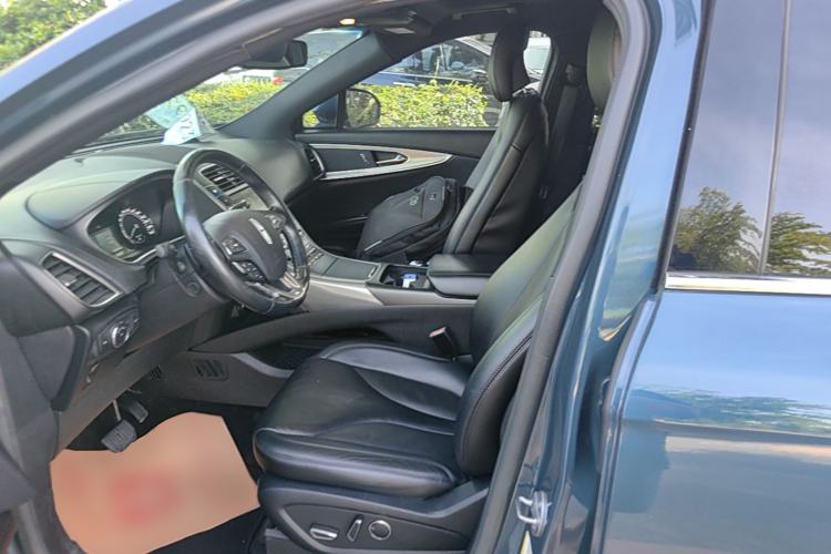 Used Lincoln MKX 2015 2.0T Two-Wheel Drive Deluxe Edition Left Front Seat