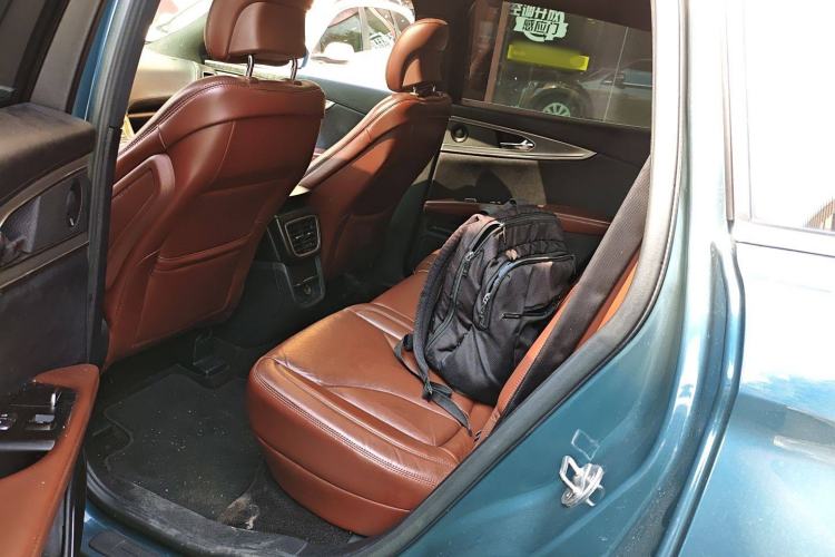 Used Lincoln MKX 2015 2.0T Four-Wheel Drive Luxury Edition Left Rear Seat