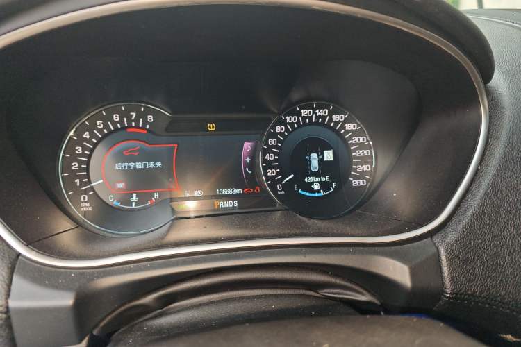 Used Lincoln MKX 2015 2.7T Four-Wheel Drive Prestige Edition Odometer Close Up