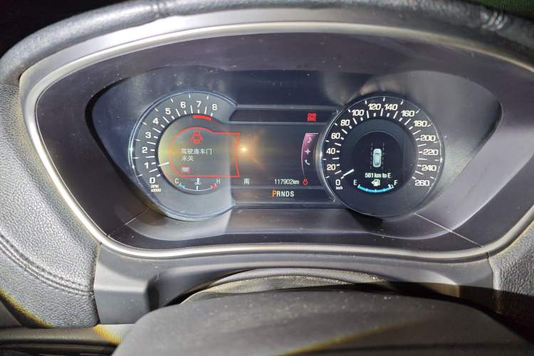 Used Lincoln MKX 2015 2.0T Four-Wheel Drive Luxury Edition Odometer Close Up