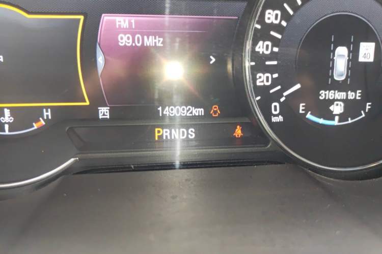 Used Lincoln MKX 2015 2.7T Four-Wheel Drive Prestige Edition Odometer Close Up