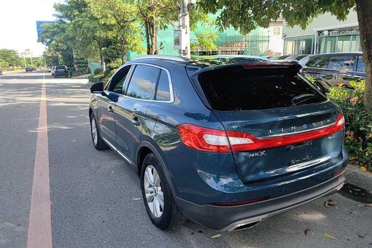 Used Lincoln MKX 2015 2.0T Two-Wheel Drive Deluxe Edition Rear Left 45 Deg