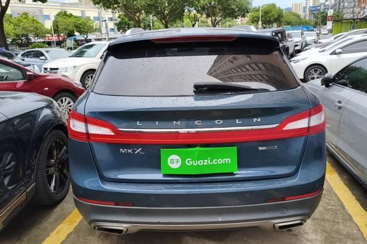 Used Lincoln MKX 2015 2.0T Two-Wheel Drive Deluxe Edition Rear