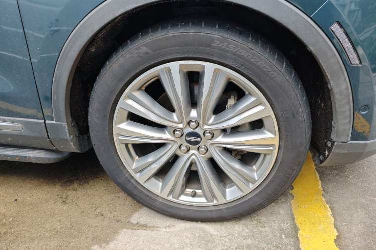 Used Lincoln MKX 2015 2.7T Four-Wheel-Drive Presidential Series Right Front Wheel Hub