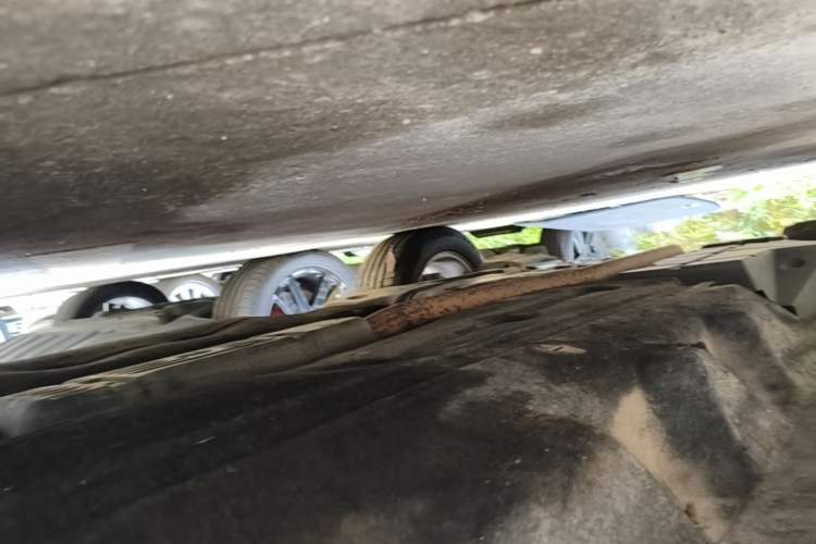 Used Lincoln MKX 2015 2.0T Two-Wheel Drive Deluxe Edition Right Side Sill
