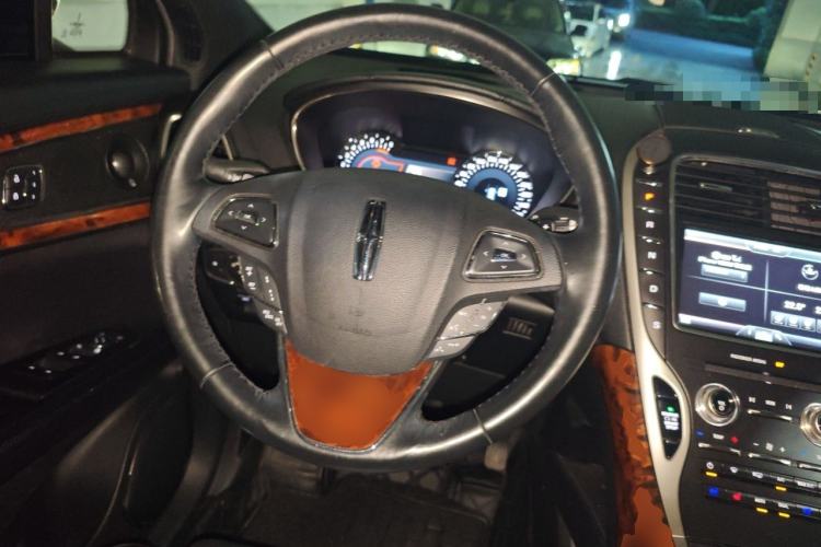 Used Lincoln MKX 2015 2.7T Four-Wheel Drive Prestige Edition Steering Wheel