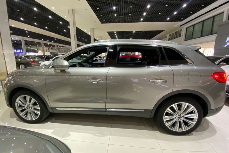 Used Lincoln MKX 2015 2.7T Four-Wheel Drive Prestige Edition Left Side
