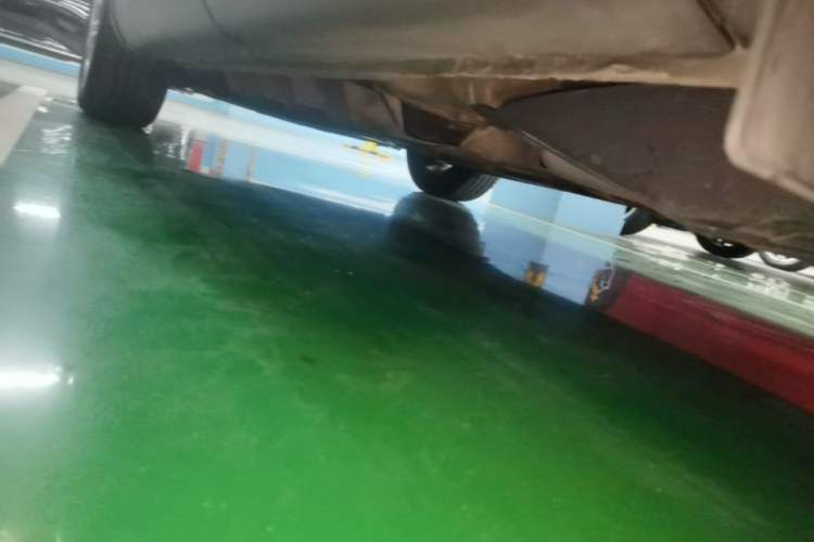 Used Lincoln MKX 2015 2.0T Two-Wheel Drive Deluxe Edition Left Side Sill