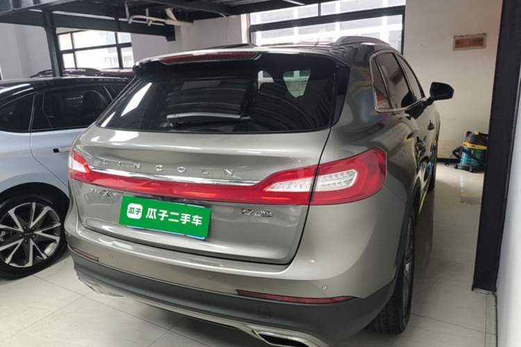 Used Lincoln MKX 2015 2.7T Four-Wheel Drive Prestige Edition Rear Right 45 Deg