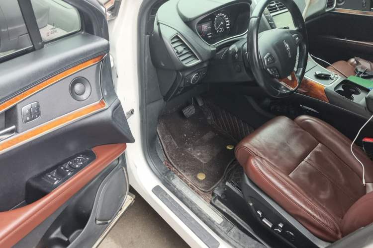 Used Lincoln MKX 2015 2.7T Four-Wheel Drive Prestige Edition Driver Seat