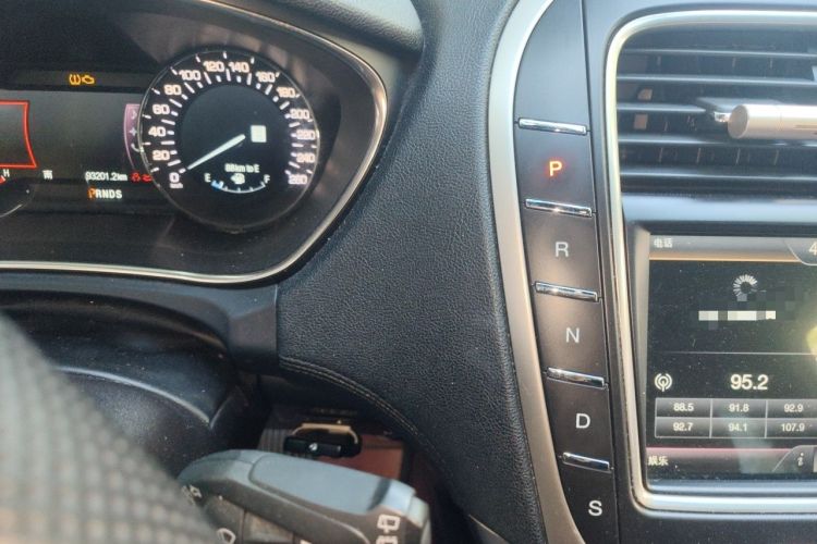 Used Lincoln MKX 2015 2.0T Four-Wheel Drive Luxury Edition Gear Lever
