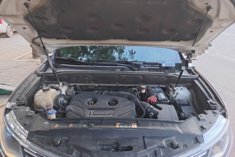 Used Lincoln MKX 2015 2.0T Two-Wheel Drive Deluxe Edition Engine Bay
