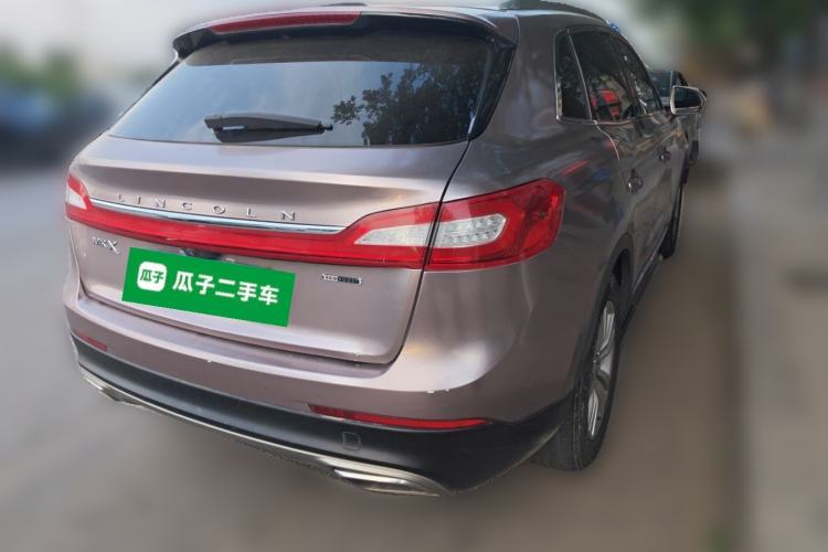 Used Lincoln MKX 2015 2.0T Two-Wheel Drive Deluxe Edition Rear Right 45 Deg