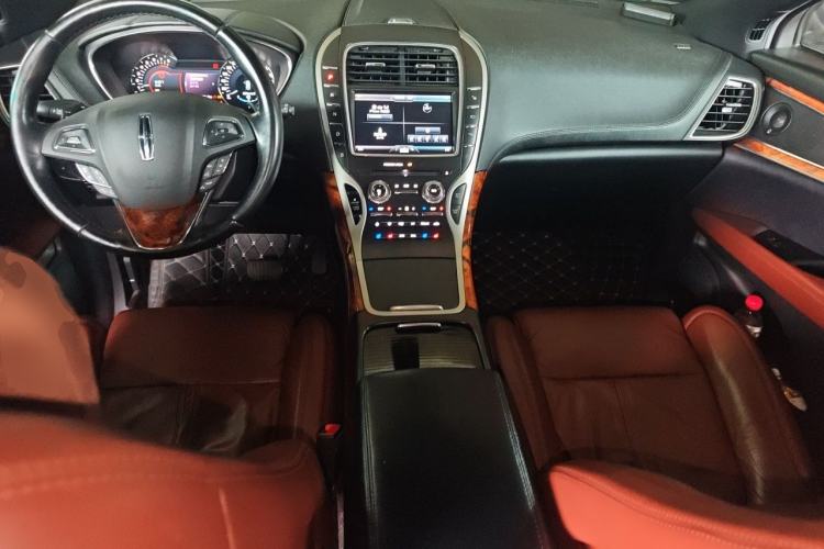Used Lincoln MKX 2015 2.7T Four-Wheel Drive Prestige Edition Center Console