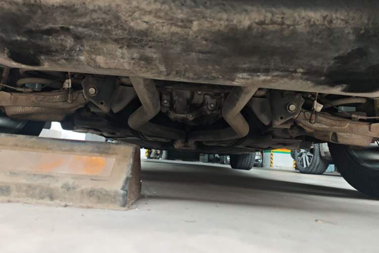 Used Lincoln MKX 2015 2.7T Four-Wheel Drive Prestige Edition Chassis Rear