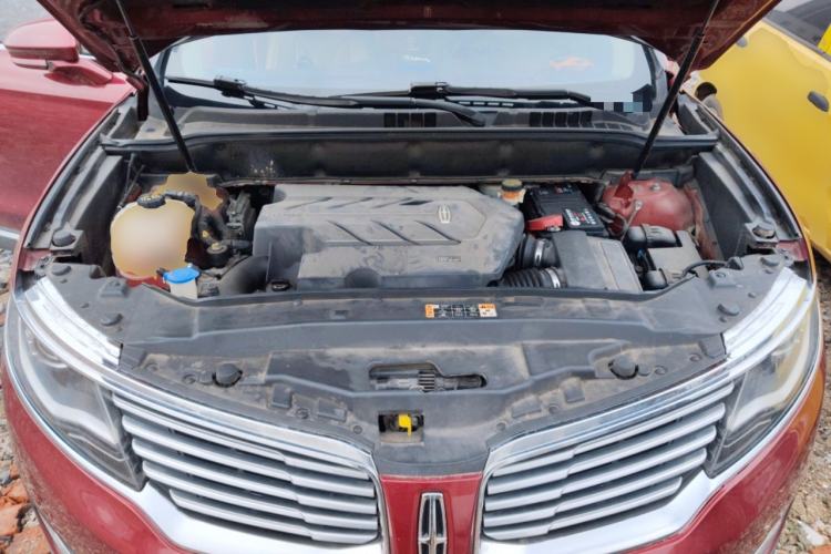 Used Lincoln MKX 2015 2.7T Four-Wheel Drive Prestige Edition Engine Bay