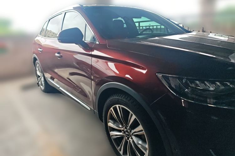 Used Lincoln MKX 2015 2.7T Four-Wheel Drive Prestige Edition Front Right 45 Deg