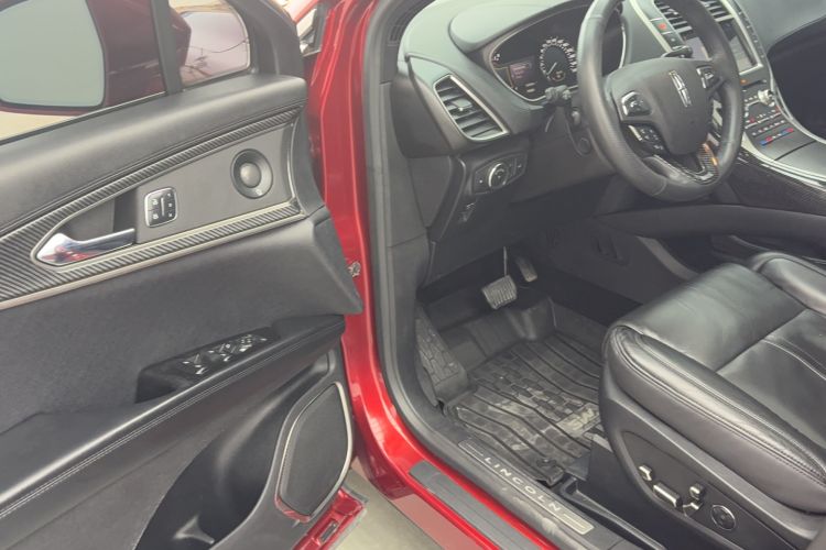 Used Lincoln MKX 2015 2.7T Four-Wheel Drive Prestige Edition Interior 3