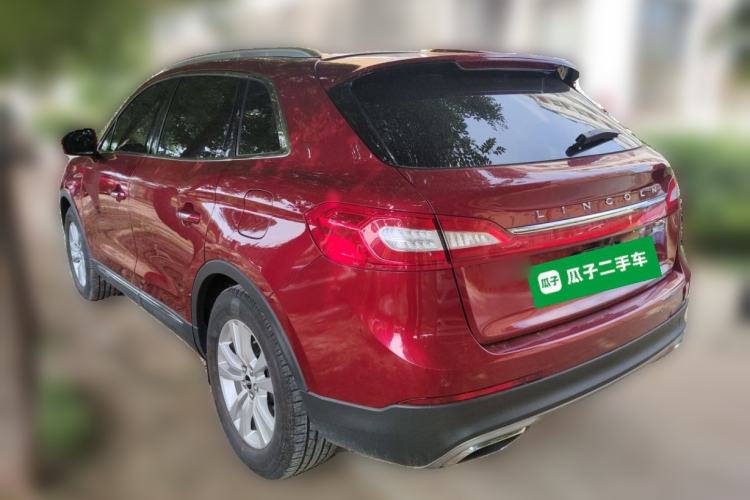 Used Lincoln MKX 2015 2.0T Two-Wheel Drive Deluxe Edition Rear Left 45 Deg
