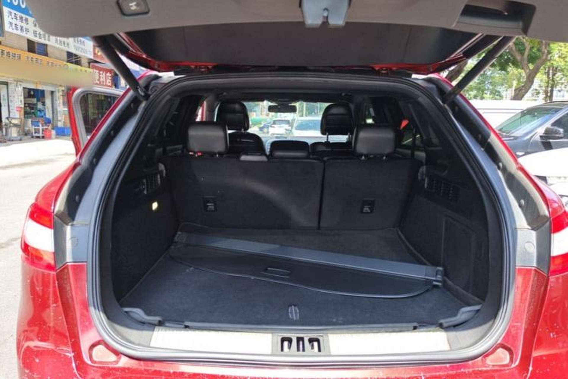 Used Lincoln MKX 2015 2.0T Four-Wheel Drive Luxury Edition Trunk