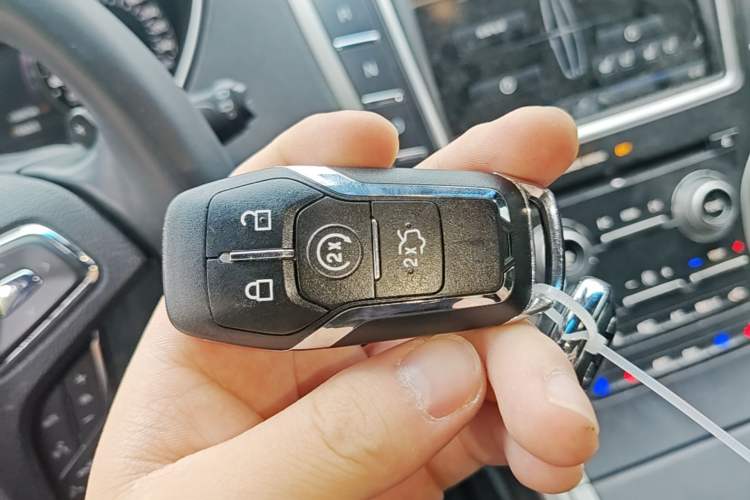 Used Lincoln MKX 2015 2.0T Four-Wheel Drive Luxury Edition Vehicle Key